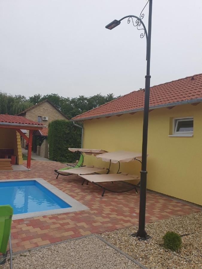 Ponty Orsó Vendégház Nagybaracska Esterno foto